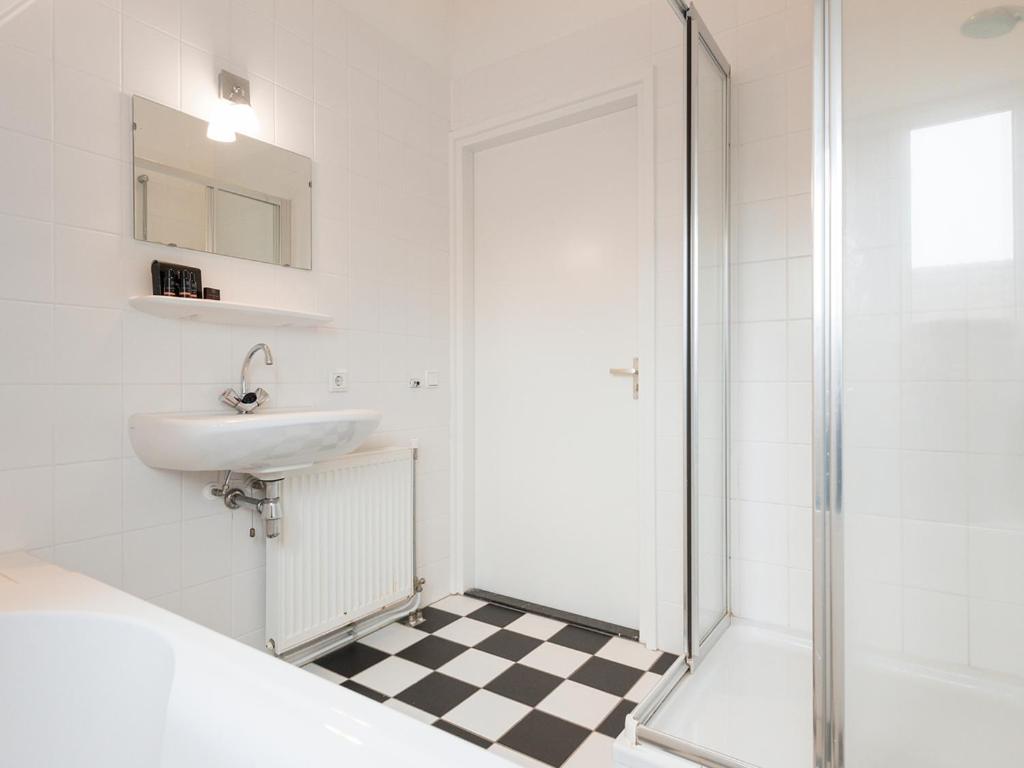 Hôtel Landal De Bloemert à Zuidlaren Extérieur photo