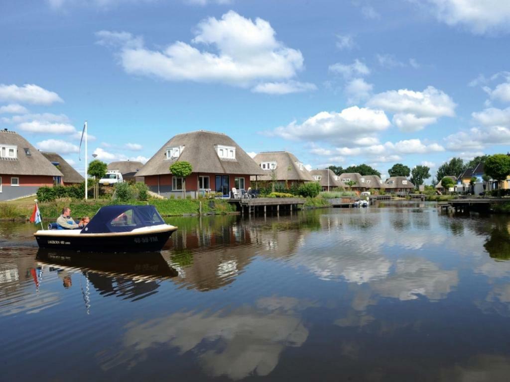 Hôtel Landal De Bloemert à Zuidlaren Extérieur photo