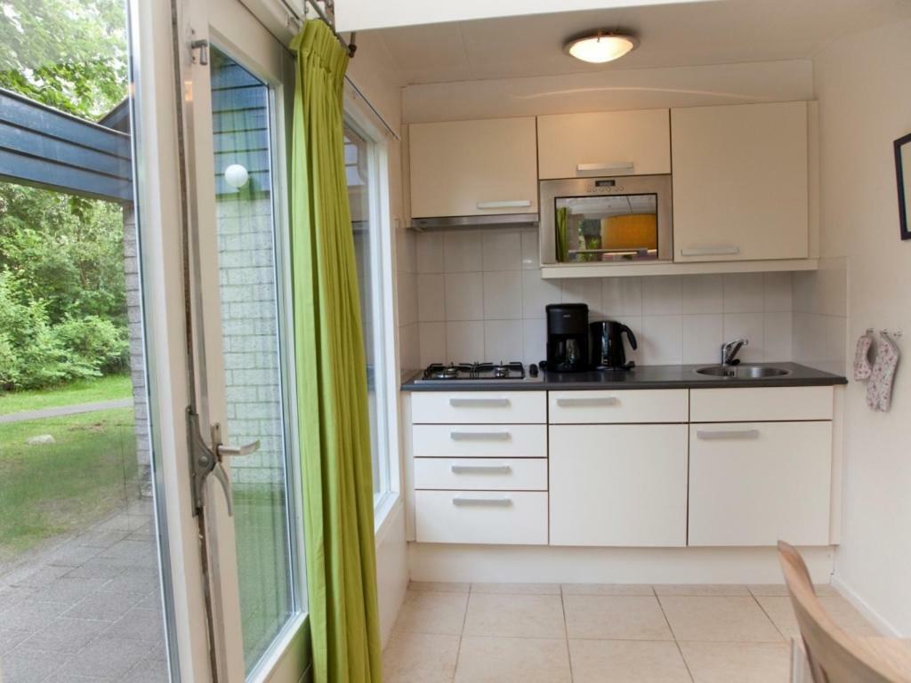 Hôtel Landal De Bloemert à Zuidlaren Extérieur photo
